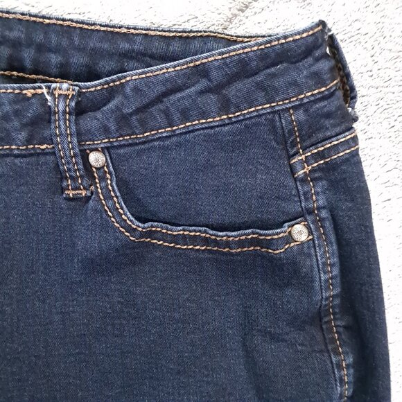 Wrangler Aura Jean Women 35x30, Tag 14 Tall Raw Hem Slimming Stretch Bootcut - Picture 6 of 14